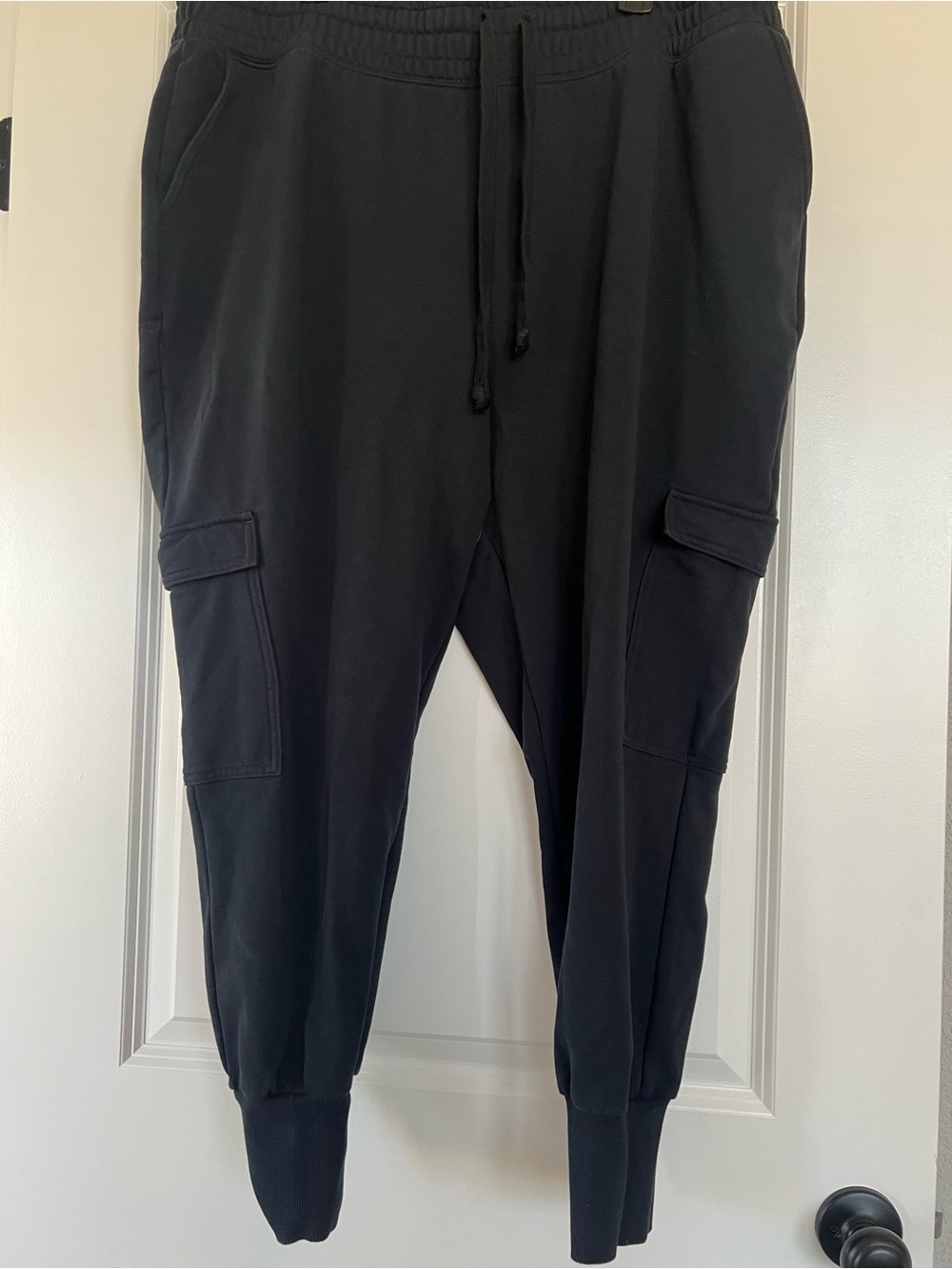 Fabletics Black Cargo Jogger Sweatpants